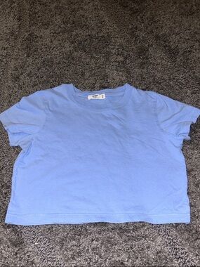 Cotton On XS Light Blue Short Sleeve Tee powder blue EUC